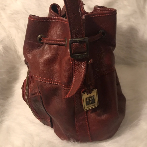 FRYE BROOKE Bucket Bag - Picture 4 of 8